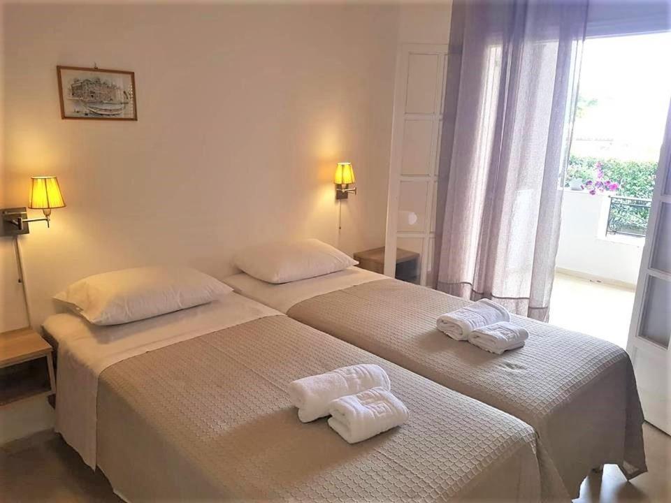 Stavroula Apartment Agios Gordios  Esterno foto